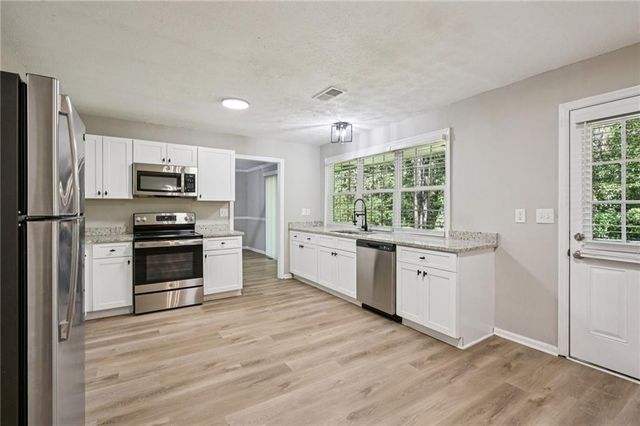 187 Old Timber Road, Lawrenceville, GA 30046