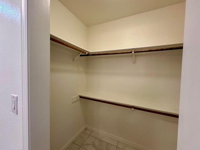 3030 W Orchard Avenue, Visalia, CA 93277