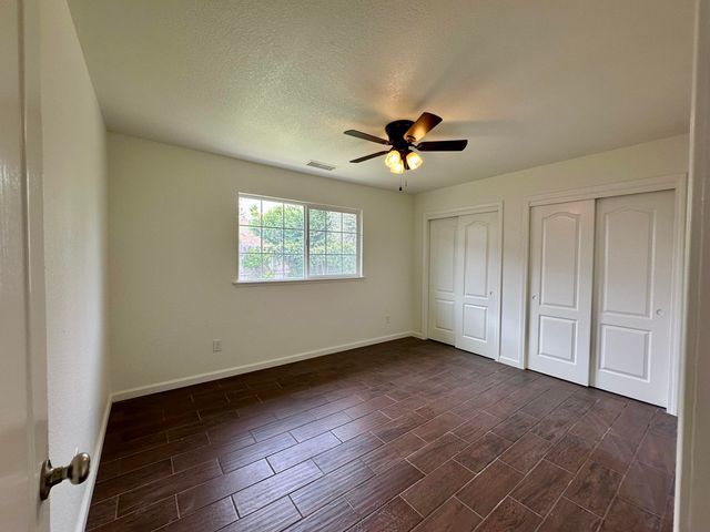 3030 W Orchard Avenue, Visalia, CA 93277