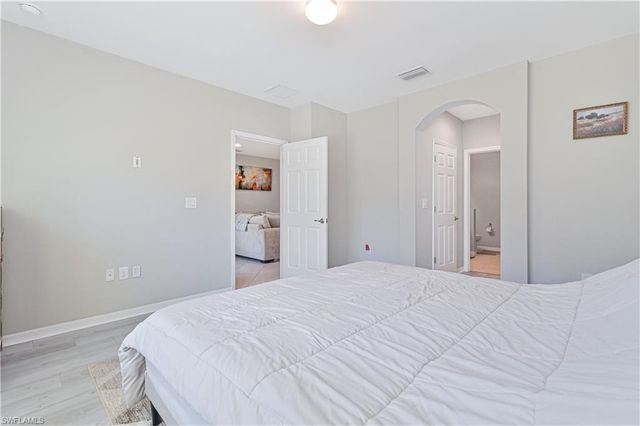 4390 Dutchess Park RD, Fort Myers, FL 33916