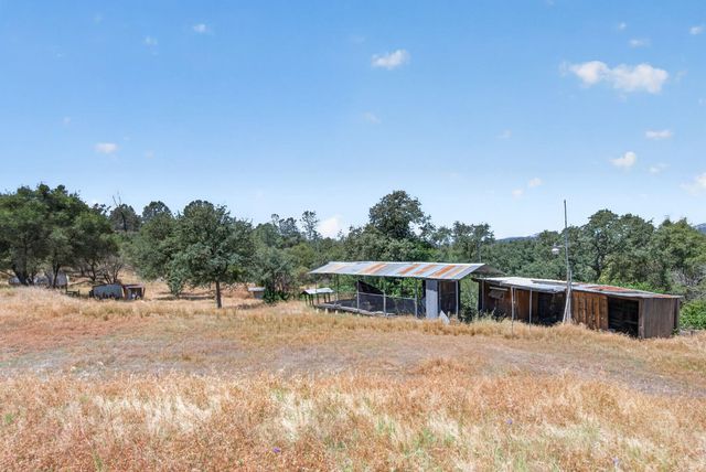 33072 Black Mountain Road, Tollhouse, CA 93667