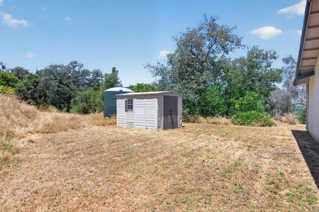 33072 Black Mountain Road, Tollhouse, CA 93667