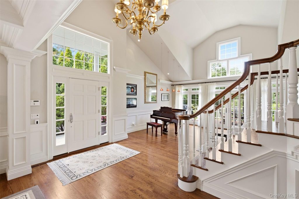 3 Fieldstone Lane, Oyster Bay, NY 11771 — photo 2