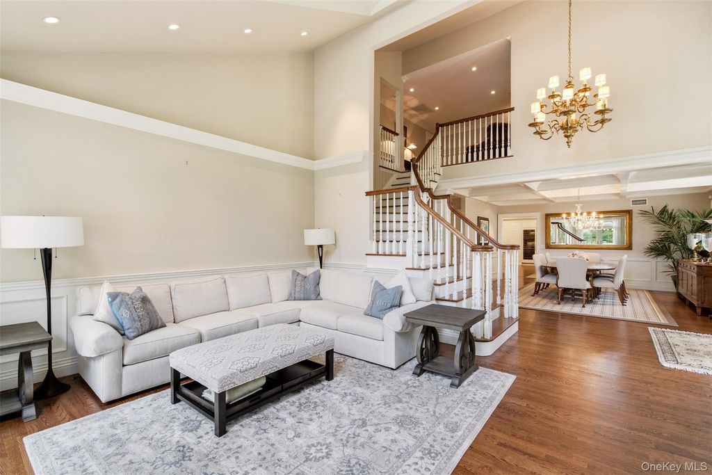 3 Fieldstone Lane, Oyster Bay, NY 11771 — photo 5