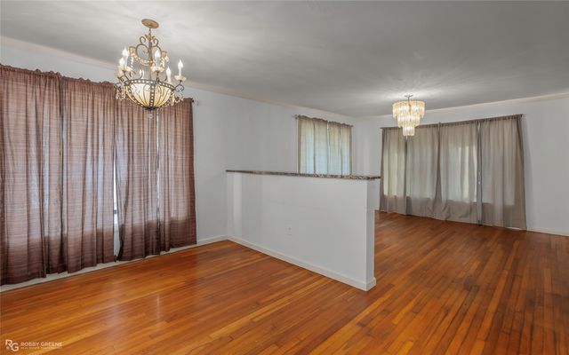 1902 Mccutcheon Avenue, Shreveport, LA 71108