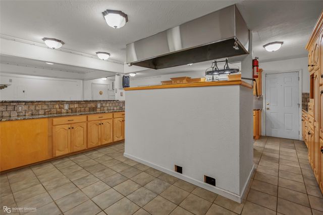 1902 Mccutcheon Avenue, Shreveport, LA 71108