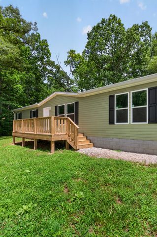 665 Camp Belle Air Rd, Sparta, TN 38583