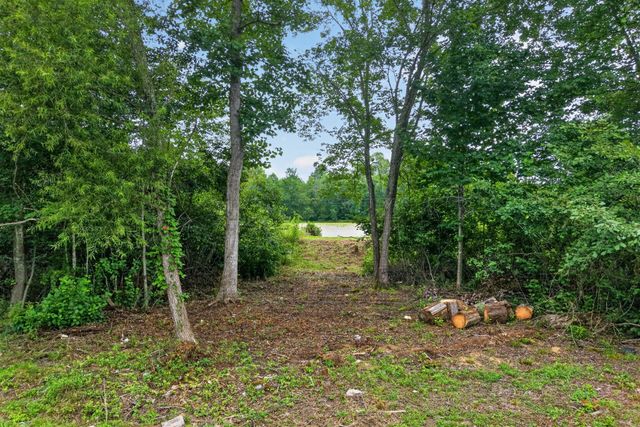 665 Camp Belle Air Rd, Sparta, TN 38583