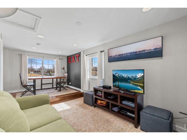 2201 Pontiac St, Denver, CO 80207