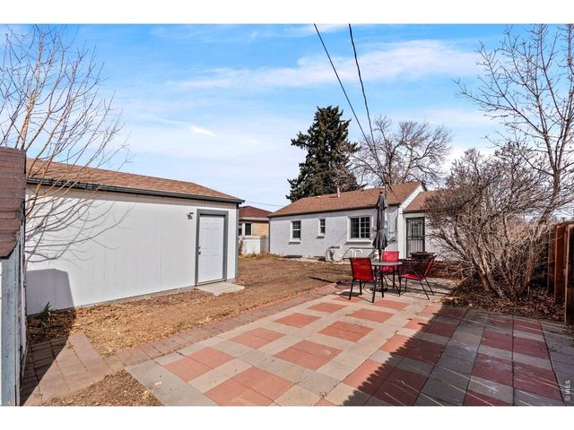 2201 Pontiac St, Denver, CO 80207