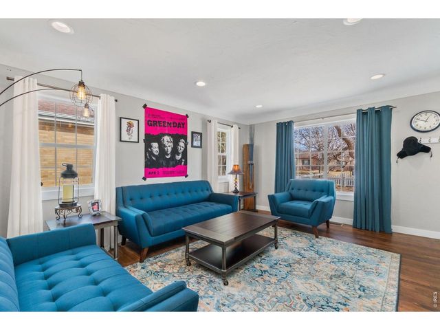 2201 Pontiac St, Denver, CO 80207