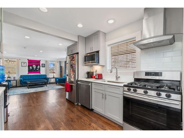 2201 Pontiac St, Denver, CO 80207