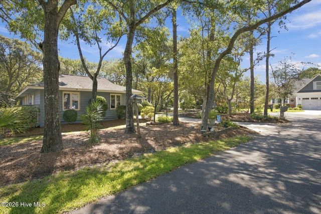 611 Camellia Lane, Sunset Beach, NC 28468