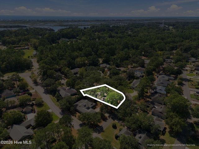 611 Camellia Lane, Sunset Beach, NC 28468