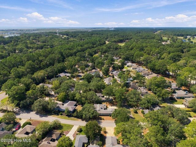 611 Camellia Lane, Sunset Beach, NC 28468