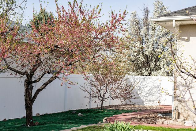 7737 S 5200 W, West Jordan, UT 84081