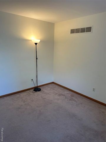 1339 Prosper Drive, Troy, MI 48098