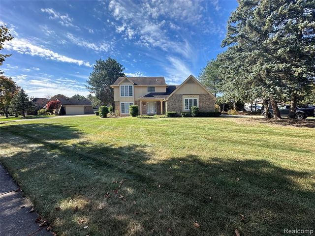 1339 Prosper Drive, Troy, MI 48098