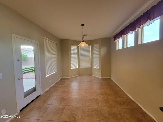 958 E Scorpio Place, Chandler, AZ 85249