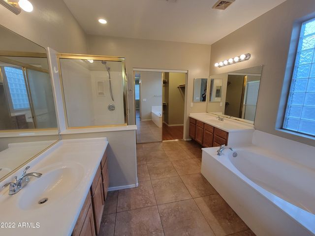 958 E Scorpio Place, Chandler, AZ 85249