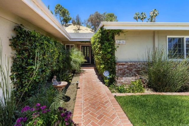 24625 Gilmore Street, West Hills, CA 91307