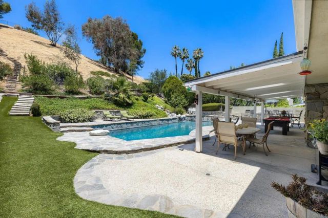 24625 Gilmore Street, West Hills, CA 91307
