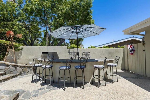 24625 Gilmore Street, West Hills, CA 91307