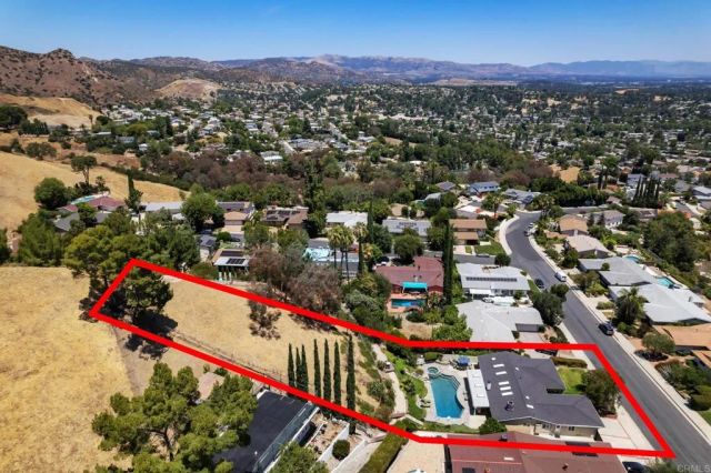 24625 Gilmore Street, West Hills, CA 91307
