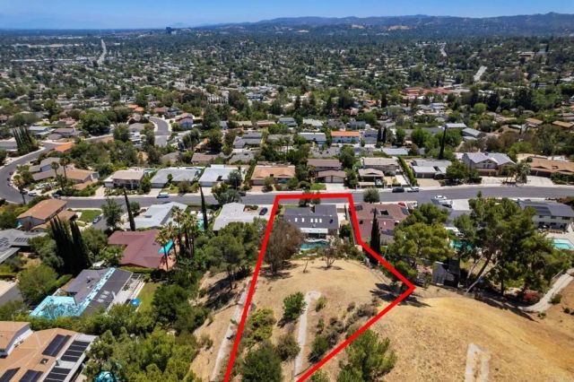 24625 Gilmore Street, West Hills, CA 91307