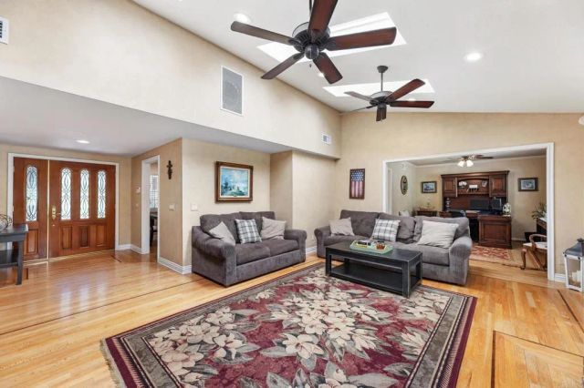 24625 Gilmore Street, West Hills, CA 91307
