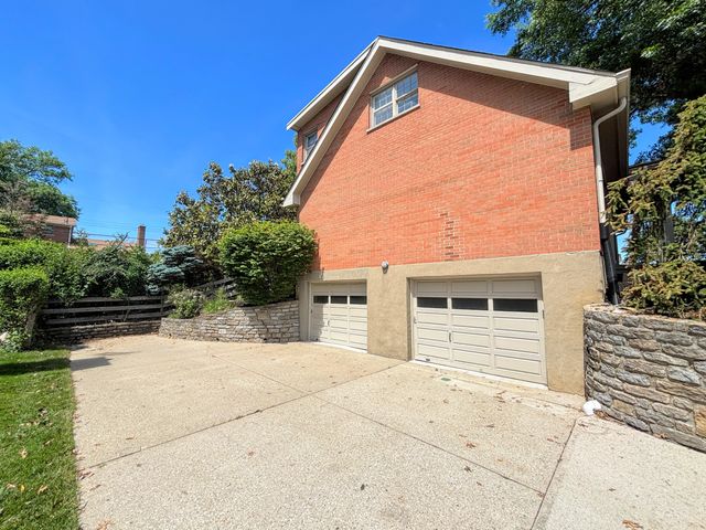 1717 Mount Vernon Drive, Fort Wright, KY 41011