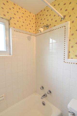 1717 Mount Vernon Drive, Fort Wright, KY 41011