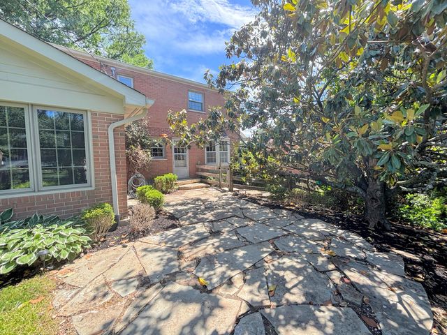1717 Mount Vernon Drive, Fort Wright, KY 41011
