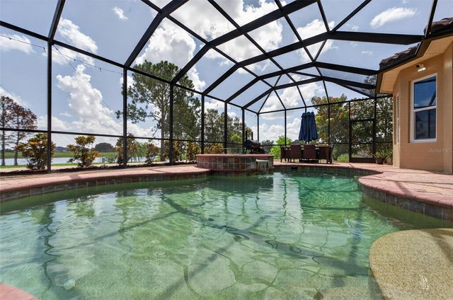 5207 LAKE VENICE DRIVE, Wimauma, FL 33598