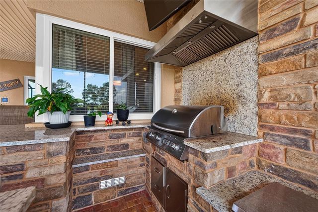 5207 LAKE VENICE DRIVE, Wimauma, FL 33598