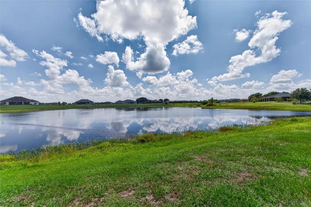 5207 LAKE VENICE DRIVE, Wimauma, FL 33598