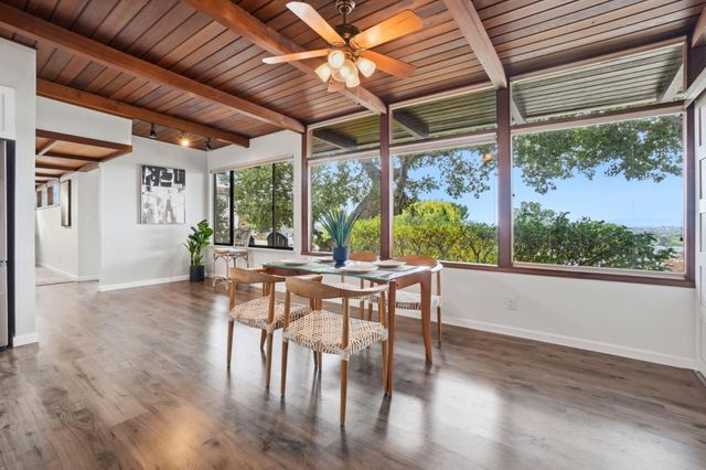 18 Hillbarn Court, San Mateo, CA 94403