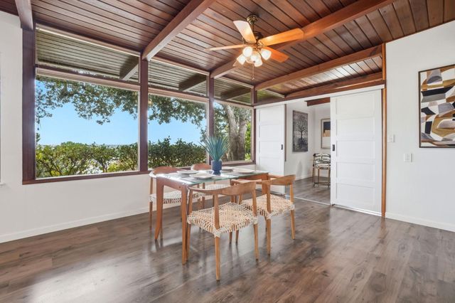 18 Hillbarn Court, San Mateo, CA 94403