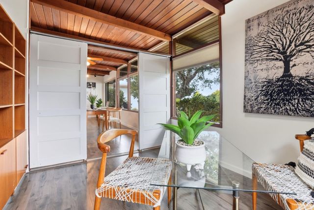18 Hillbarn Court, San Mateo, CA 94403