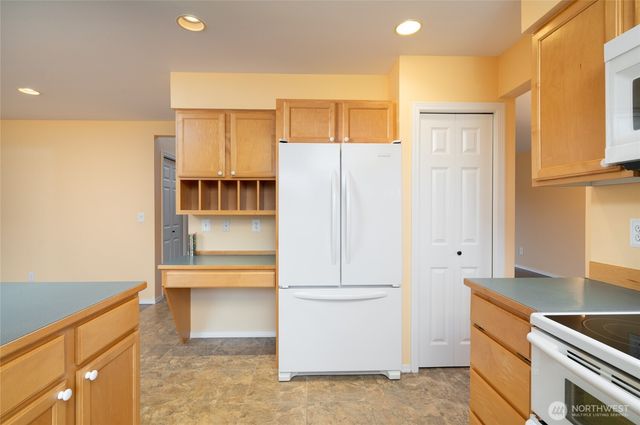 2420 14th Street, Anacortes, WA 98221