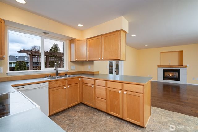 2420 14th Street, Anacortes, WA 98221