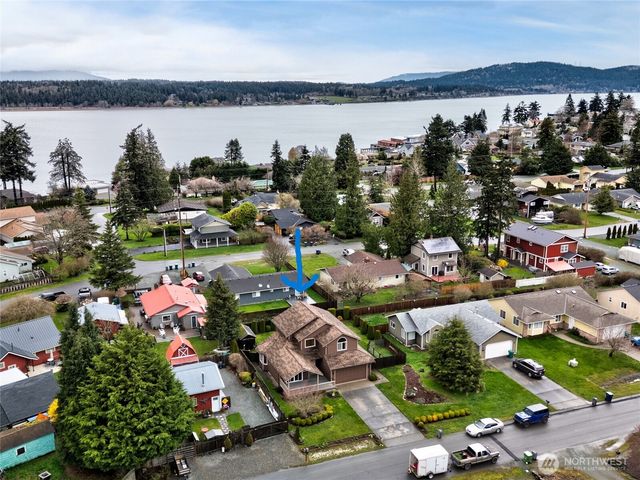 2420 14th Street, Anacortes, WA 98221