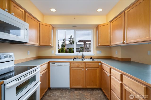 2420 14th Street, Anacortes, WA 98221
