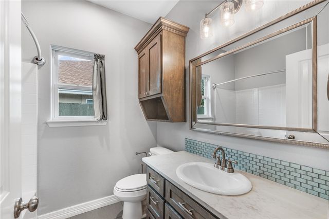 14013 HAWKSNEST BAY Dr, Corpus Christi, TX 78418