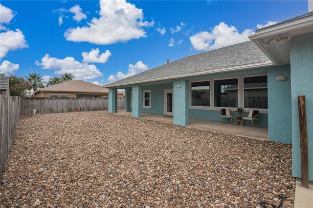 14013 HAWKSNEST BAY Dr, Corpus Christi, TX 78418