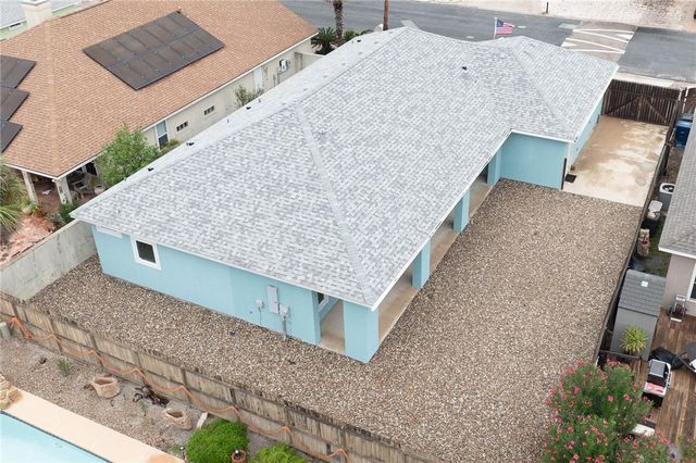 14013 HAWKSNEST BAY Dr, Corpus Christi, TX 78418