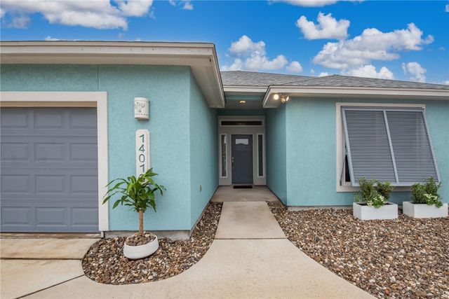 14013 HAWKSNEST BAY Dr, Corpus Christi, TX 78418