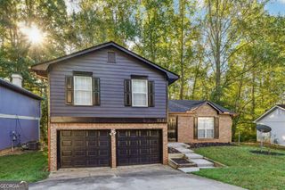 728 Stonebridge Crescent, Lithonia, GA 30058