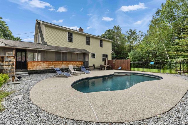 68 Pleasant Street, Antrim, NH 03440