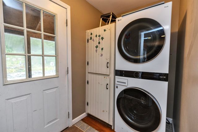 68 Pleasant Street, Antrim, NH 03440